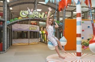 cornelia SÖMESTR VE KIŞ TATİLİ